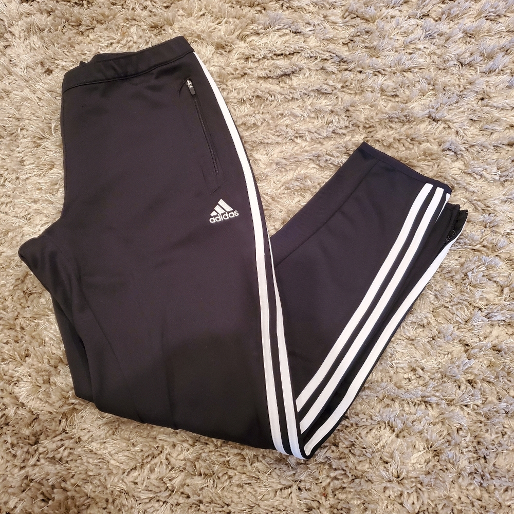 Adidas sweatpants